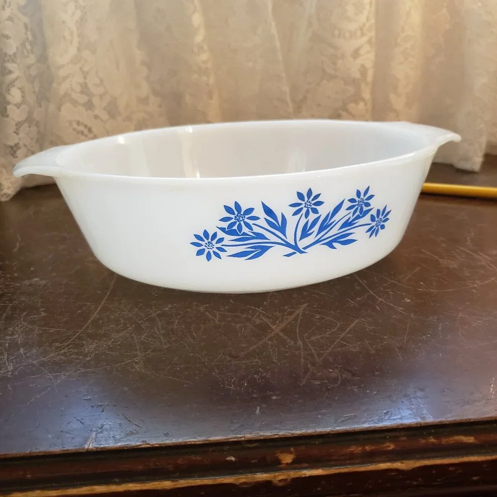 Vintage Anchor Hocking Fire King Casserole Dish